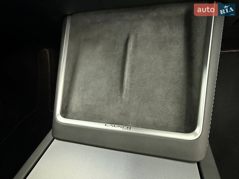 Позашляховик / Кросовер Tesla Model Y 2025 в Одесі