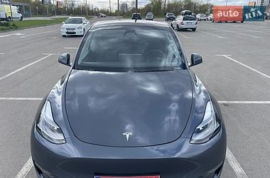 Внедорожник / Кроссовер Tesla Model Y 2023 в Ирпене