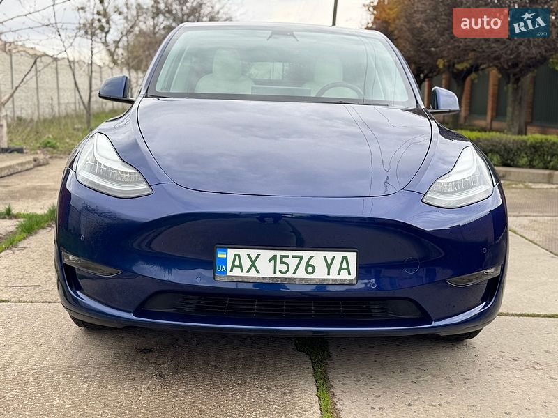 Внедорожник / Кроссовер Tesla Model Y 2021 в Харькове