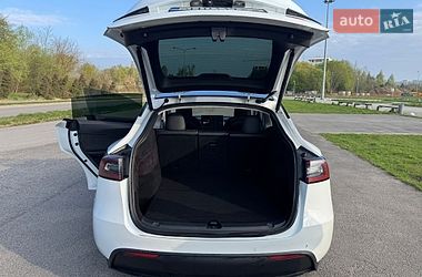 Внедорожник / Кроссовер Tesla Model Y 2020 в Львове