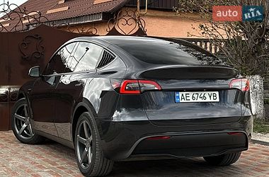 Внедорожник / Кроссовер Tesla Model Y 2024 в Днепре