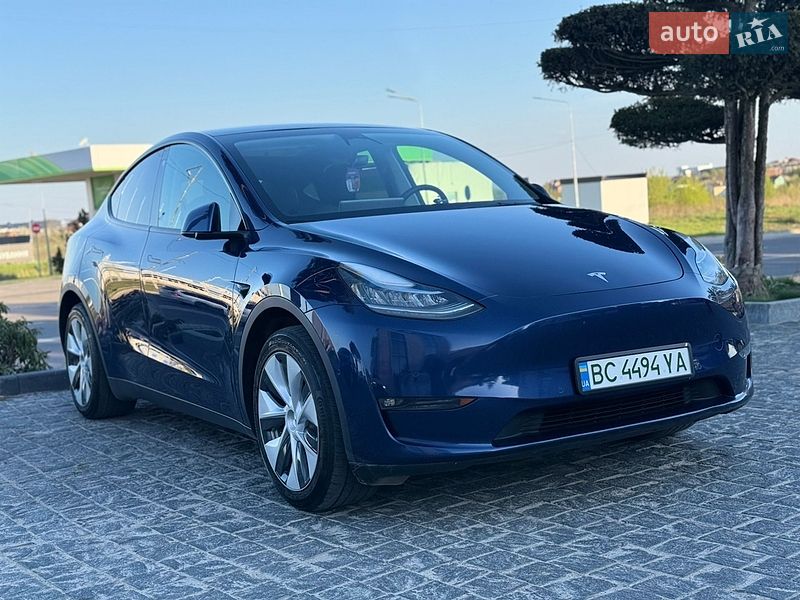 Внедорожник / Кроссовер Tesla Model Y 2021 в Львове