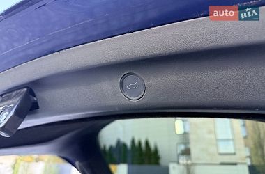 Внедорожник / Кроссовер Tesla Model Y 2021 в Львове