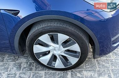 Внедорожник / Кроссовер Tesla Model Y 2021 в Львове