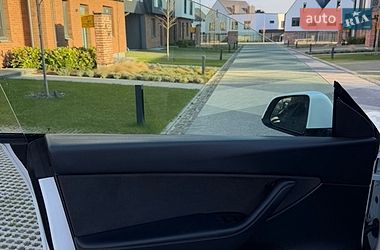 Внедорожник / Кроссовер Tesla Model Y 2022 в Львове