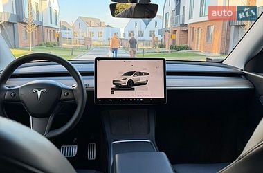 Внедорожник / Кроссовер Tesla Model Y 2022 в Львове