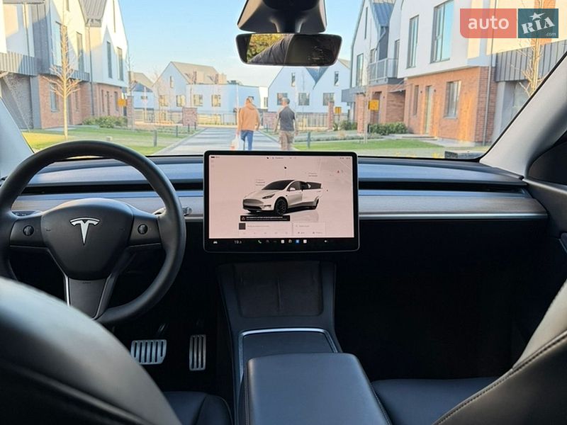 Внедорожник / Кроссовер Tesla Model Y 2022 в Львове