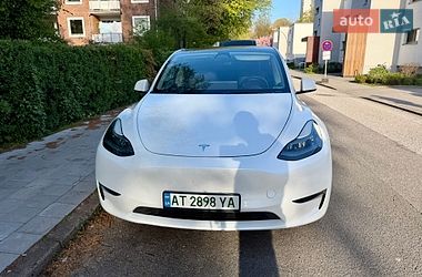 Внедорожник / Кроссовер Tesla Model Y 2022 в Киеве