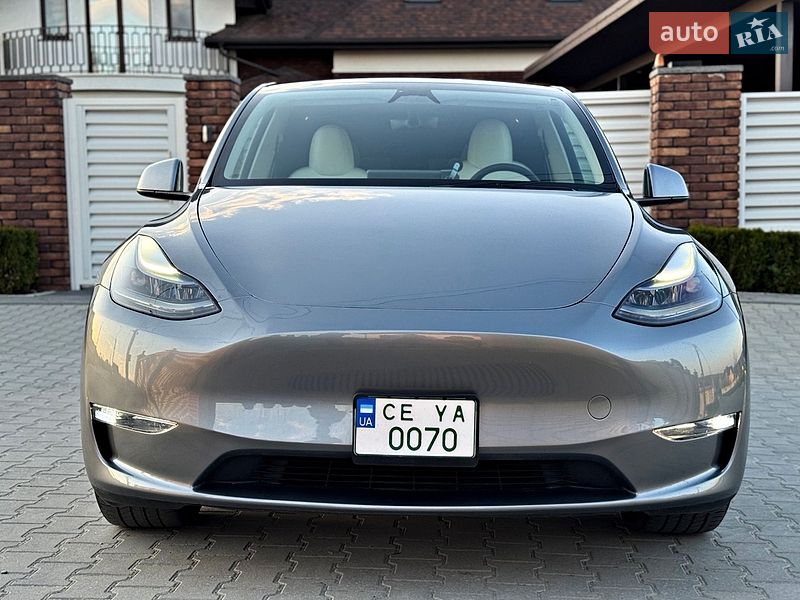 Позашляховик / Кросовер Tesla Model Y 2024 в Чернівцях фото 5 Позашляховик / Кросовер Tesla Model Y 2024 в Чернівцях