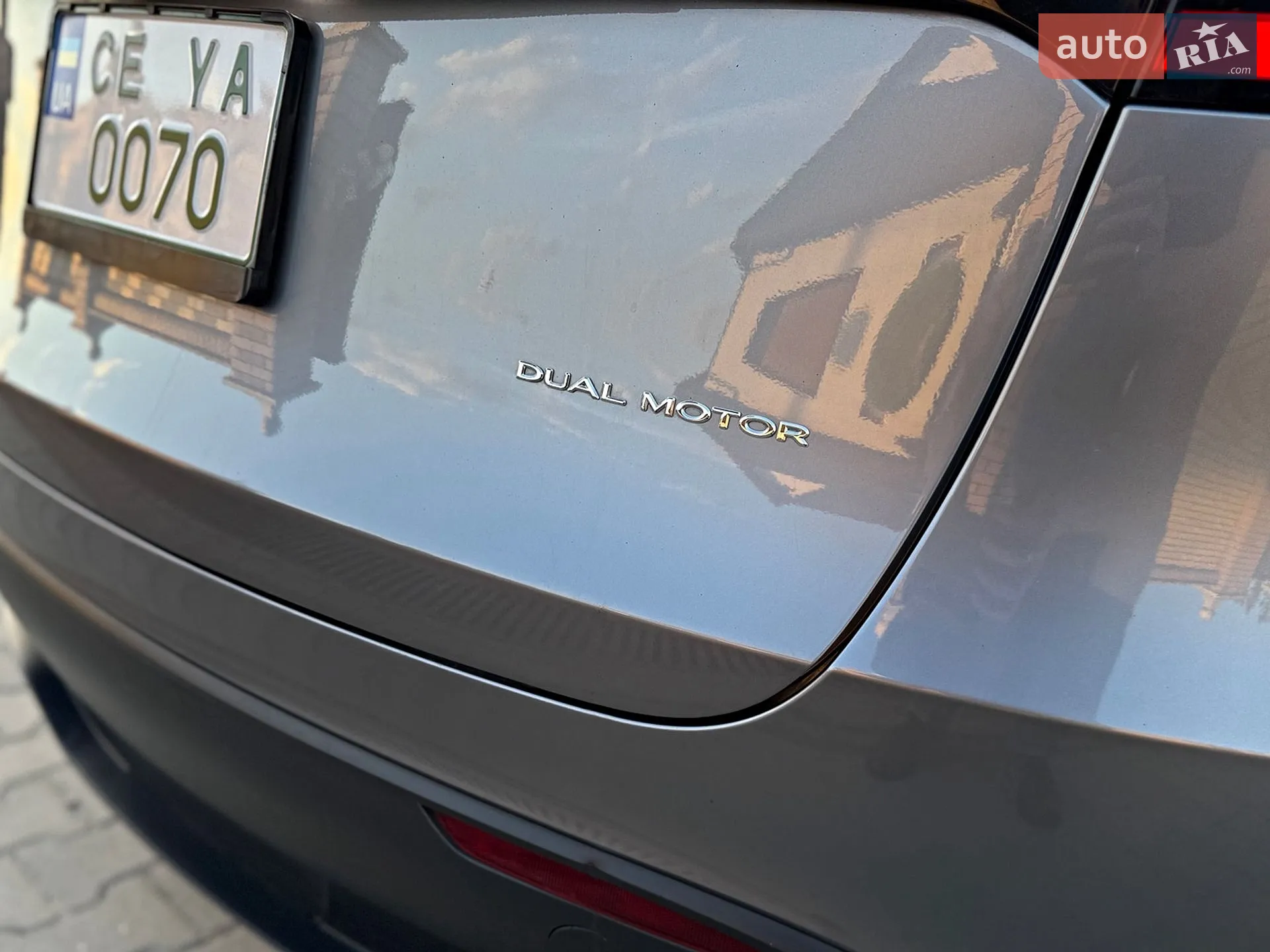 2024 Tesla Model Y - мініатюра 19