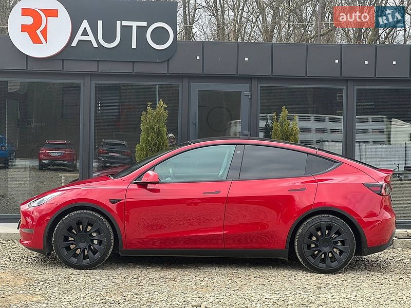 Внедорожник / Кроссовер Tesla Model Y 2021 в Львове