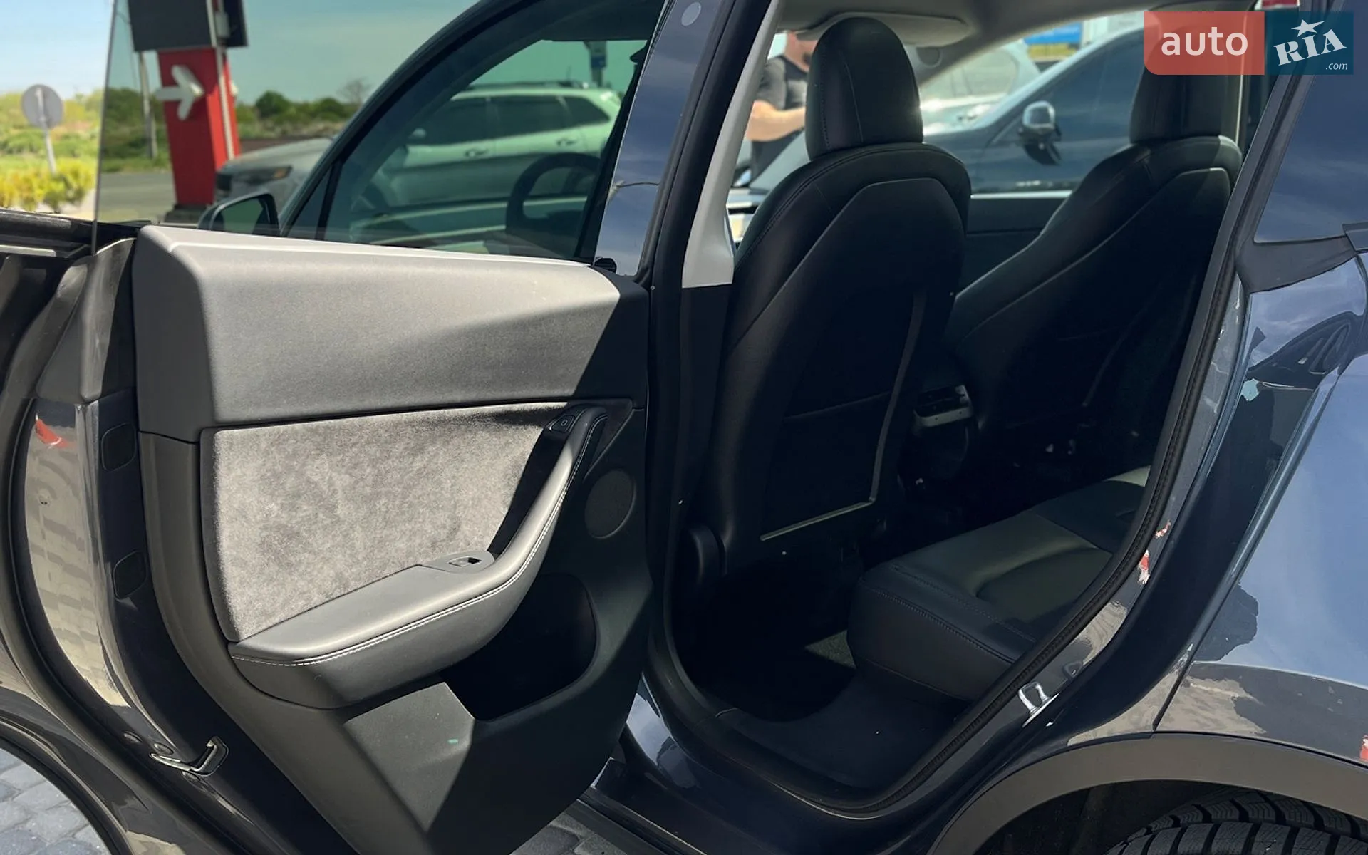 2021 Tesla Model Y - мініатюра 25