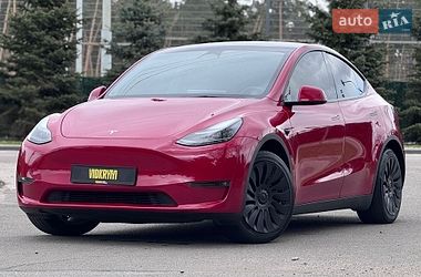 Позашляховик / Кросовер Tesla Model Y 2023 в Києві