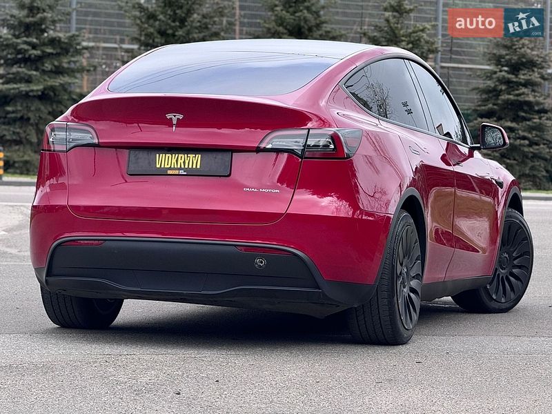Позашляховик / Кросовер Tesla Model Y 2023 в Києві