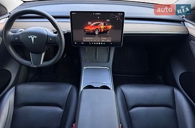 Позашляховик / Кросовер Tesla Model Y 2023 в Києві