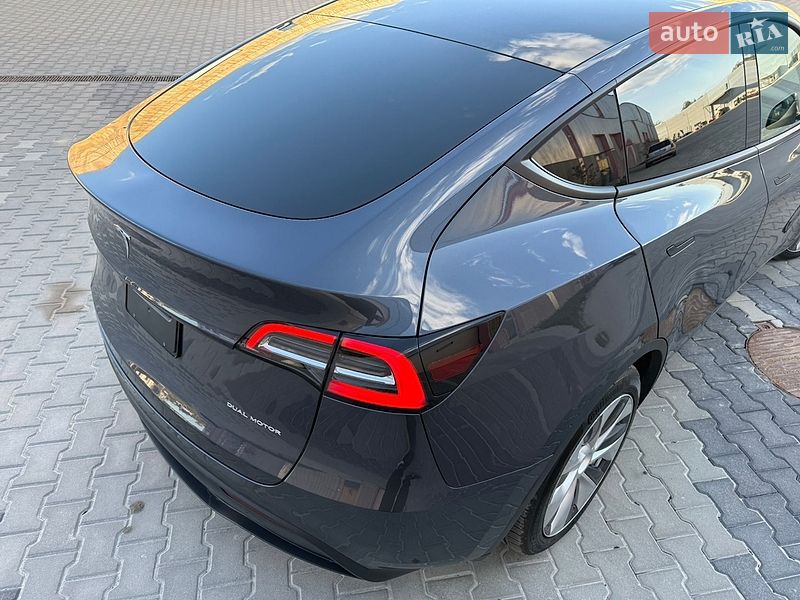 Внедорожник / Кроссовер Tesla Model Y 2022 в Львове