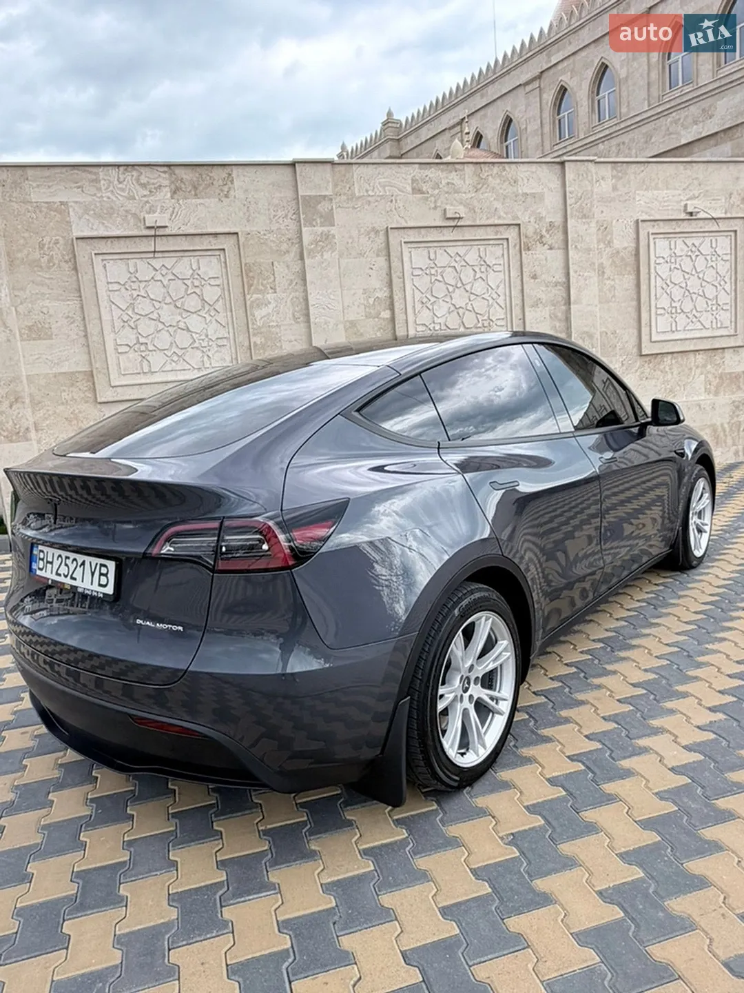 2023 Tesla Model Y - мініатюра 11