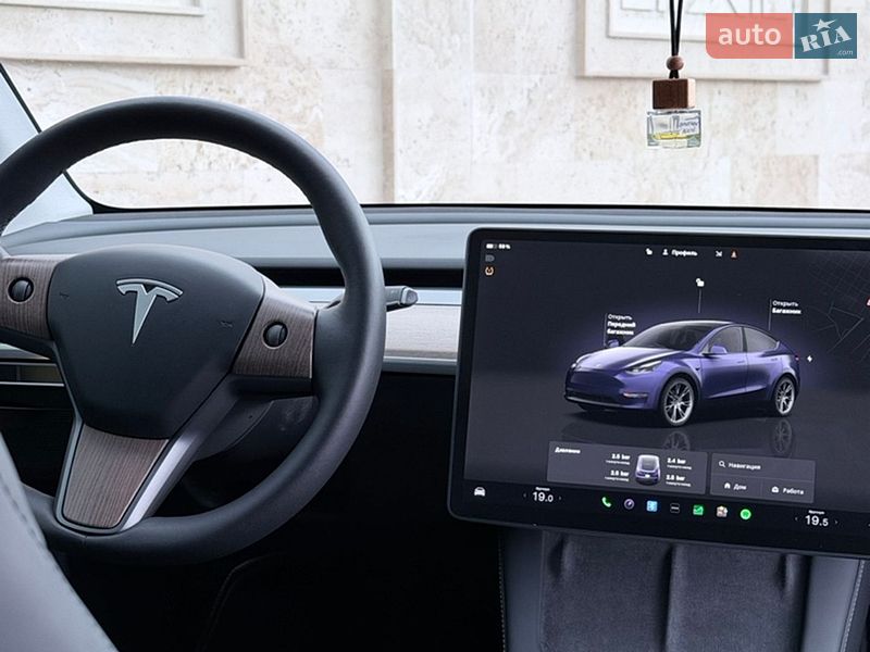 Внедорожник / Кроссовер Tesla Model Y 2023 в Одессе