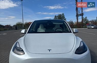 Внедорожник / Кроссовер Tesla Model Y 2024 в Львове