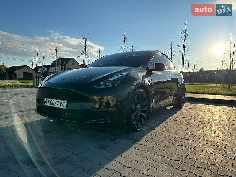 Tesla Model Y 2022