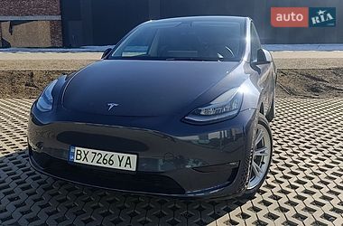 Позашляховик / Кросовер Tesla Model Y 2022 в Хмельницькому