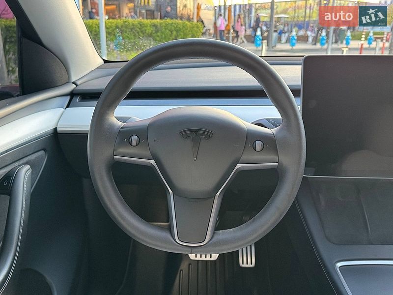 Позашляховик / Кросовер Tesla Model Y 2022 в Києві