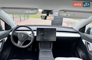 Внедорожник / Кроссовер Tesla Model Y 2022 в Ровно