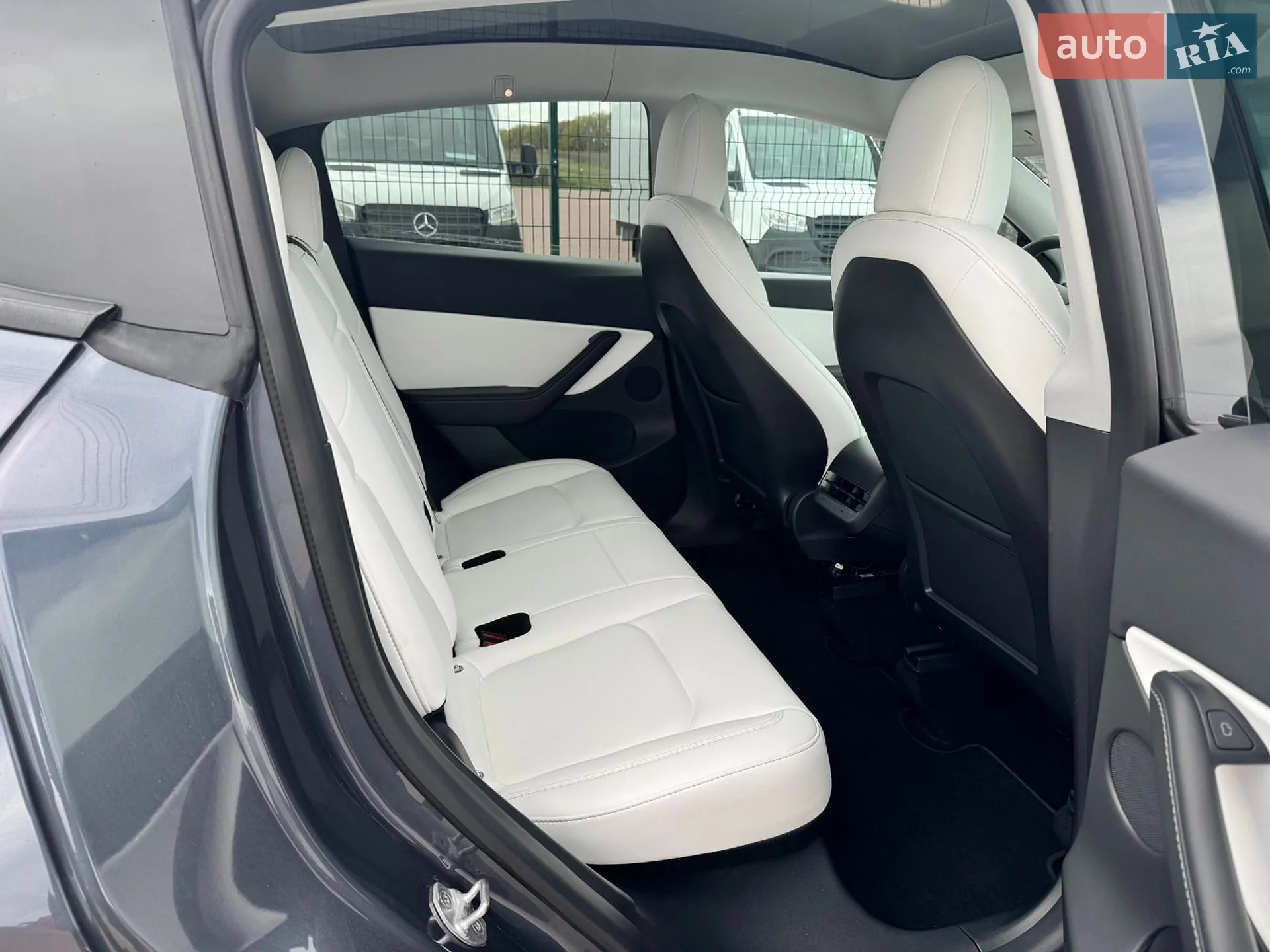2022 Tesla Model Y - мініатюра 31