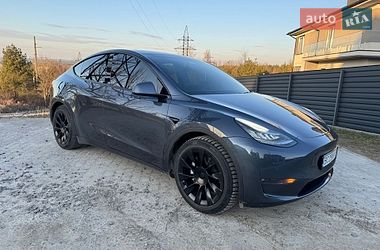 Внедорожник / Кроссовер Tesla Model Y 2020 в Новояворовске