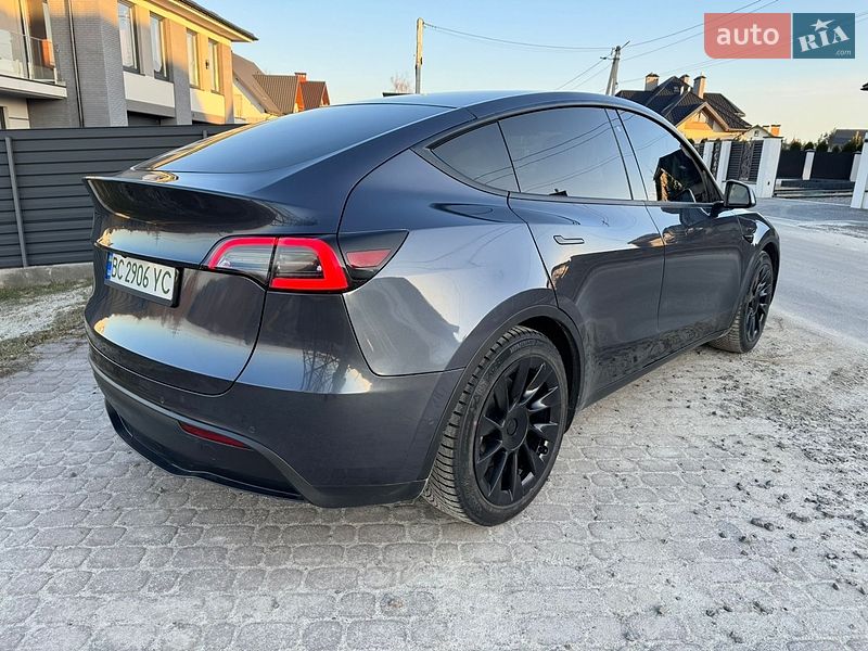 Внедорожник / Кроссовер Tesla Model Y 2020 в Новояворовске