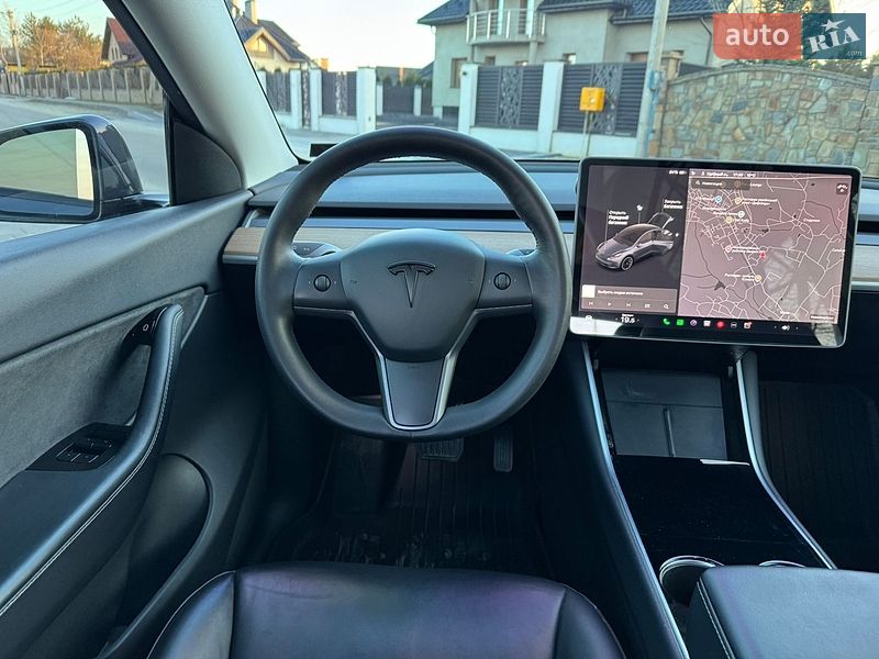 Внедорожник / Кроссовер Tesla Model Y 2020 в Новояворовске
