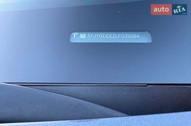 Внедорожник / Кроссовер Tesla Model Y 2020 в Новояворовске