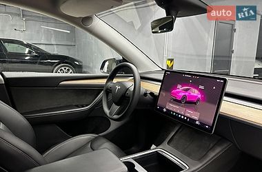 Внедорожник / Кроссовер Tesla Model Y 2023 в Черновцах