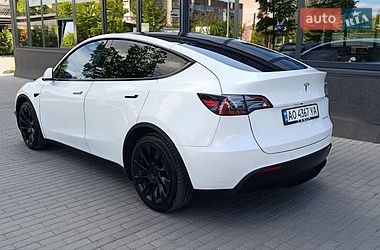 Внедорожник / Кроссовер Tesla Model Y 2021 в Ужгороде