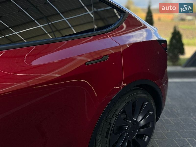 Внедорожник / Кроссовер Tesla Model Y 2024 в Самборе