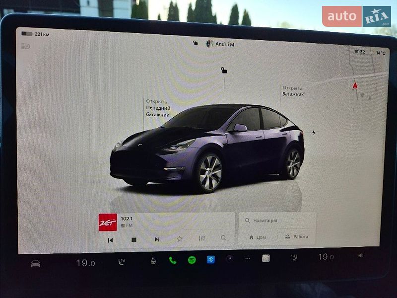 Внедорожник / Кроссовер Tesla Model Y 2023 в Львове