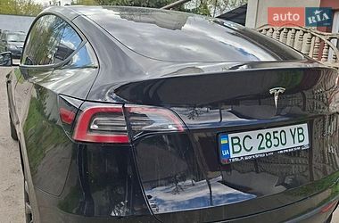 Внедорожник / Кроссовер Tesla Model Y 2021 в Львове