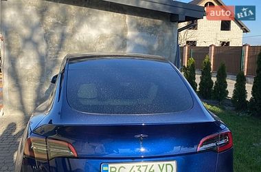 Внедорожник / Кроссовер Tesla Model Y 2024 в Львове