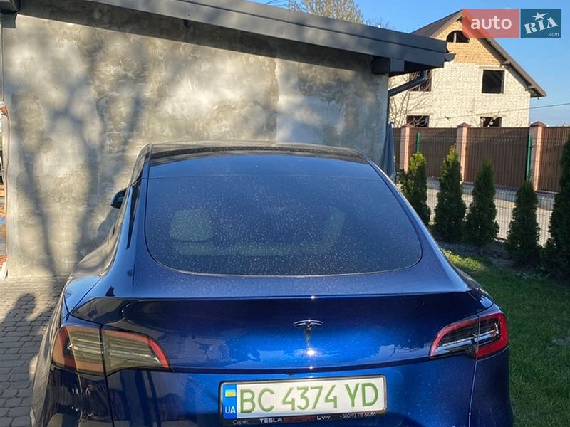 Внедорожник / Кроссовер Tesla Model Y 2024 в Львове