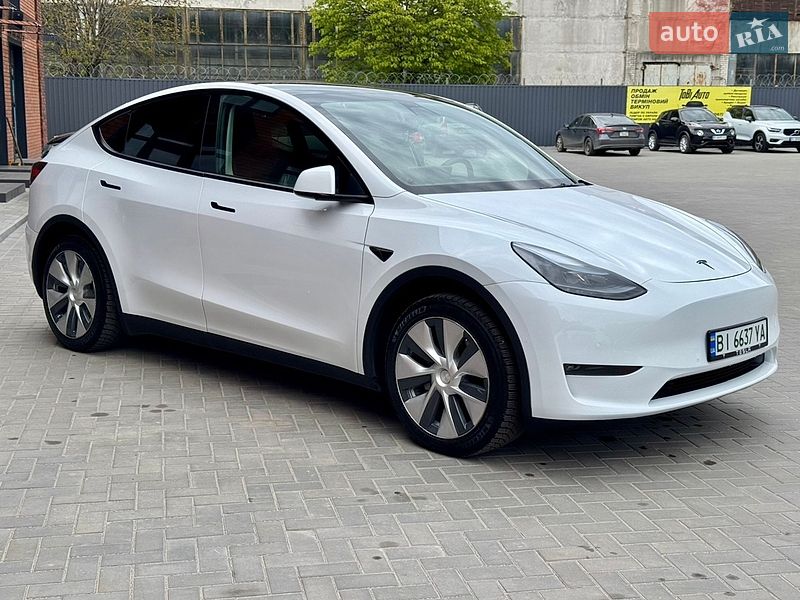 Внедорожник / Кроссовер Tesla Model Y 2021 в Кременчуге