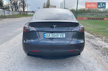 Позашляховик / Кросовер Tesla Model Y 2024 в Києві
