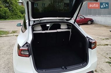 Внедорожник / Кроссовер Tesla Model Y 2022 в Луцке