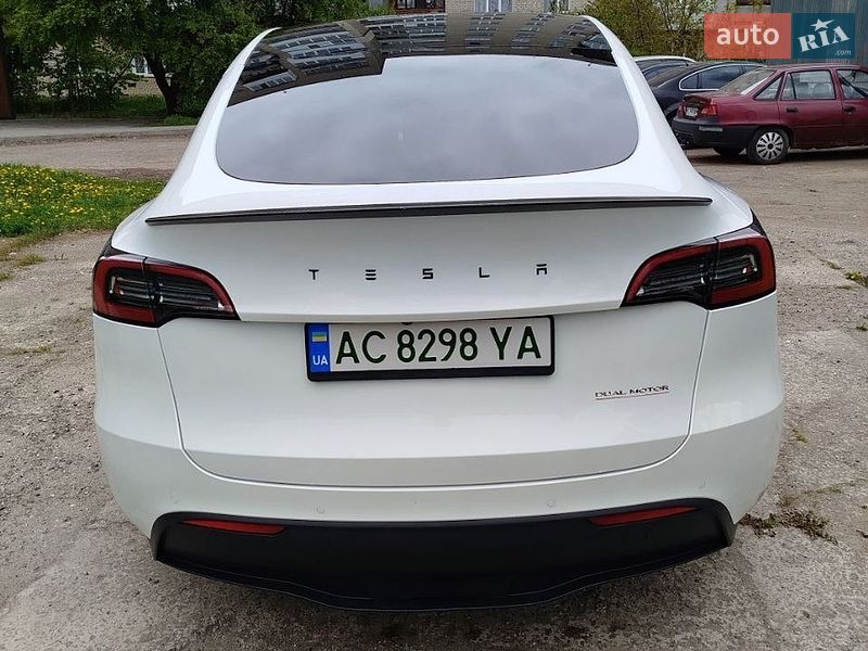 Внедорожник / Кроссовер Tesla Model Y 2022 в Луцке