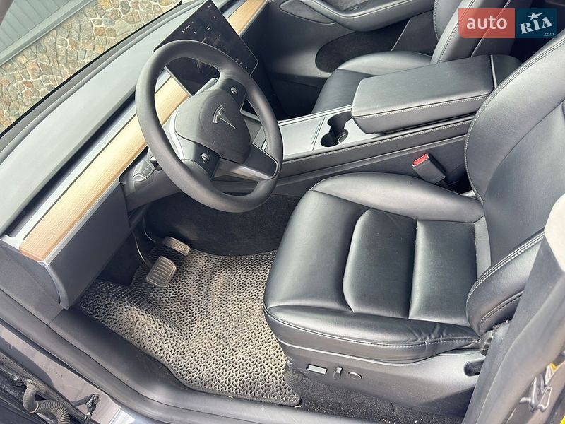 Внедорожник / Кроссовер Tesla Model Y 2023 в Белой Церкви