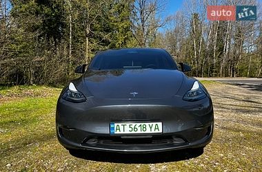 Позашляховик / Кросовер Tesla Model Y 2023 в Долині