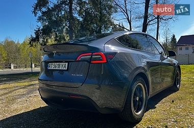 Позашляховик / Кросовер Tesla Model Y 2023 в Долині