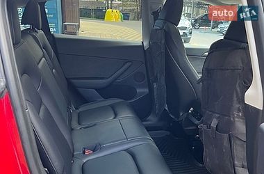 Внедорожник / Кроссовер Tesla Model Y 2023 в Киеве