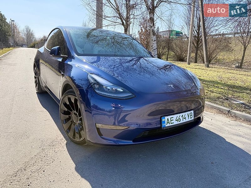 Внедорожник / Кроссовер Tesla Model Y 2022 в Днепре