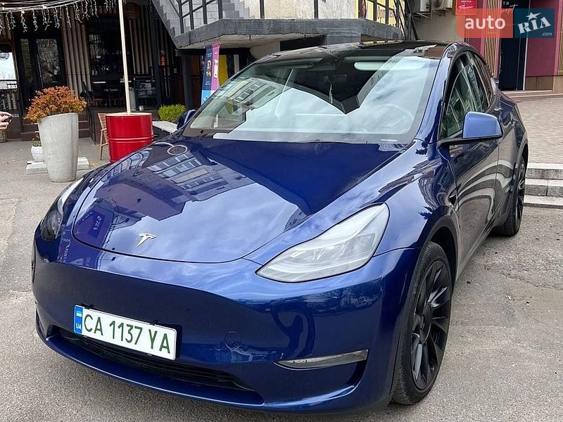 Внедорожник / Кроссовер Tesla Model Y 2023 в Черкассах