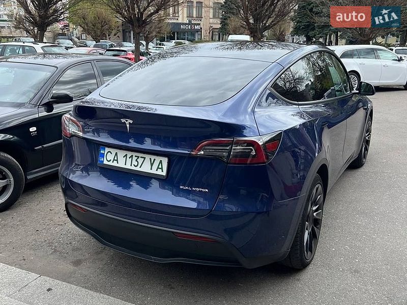 Внедорожник / Кроссовер Tesla Model Y 2023 в Черкассах